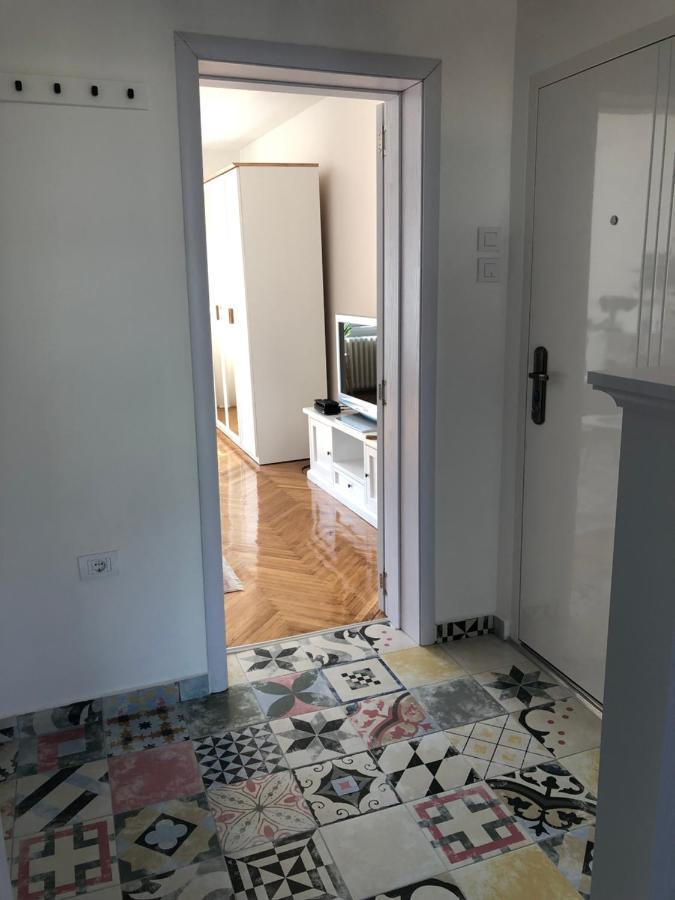 诺威萨Casa Lusi公寓 外观 照片